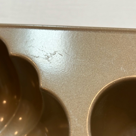 Pumpkin Cake pan. - Picture 6 of 7